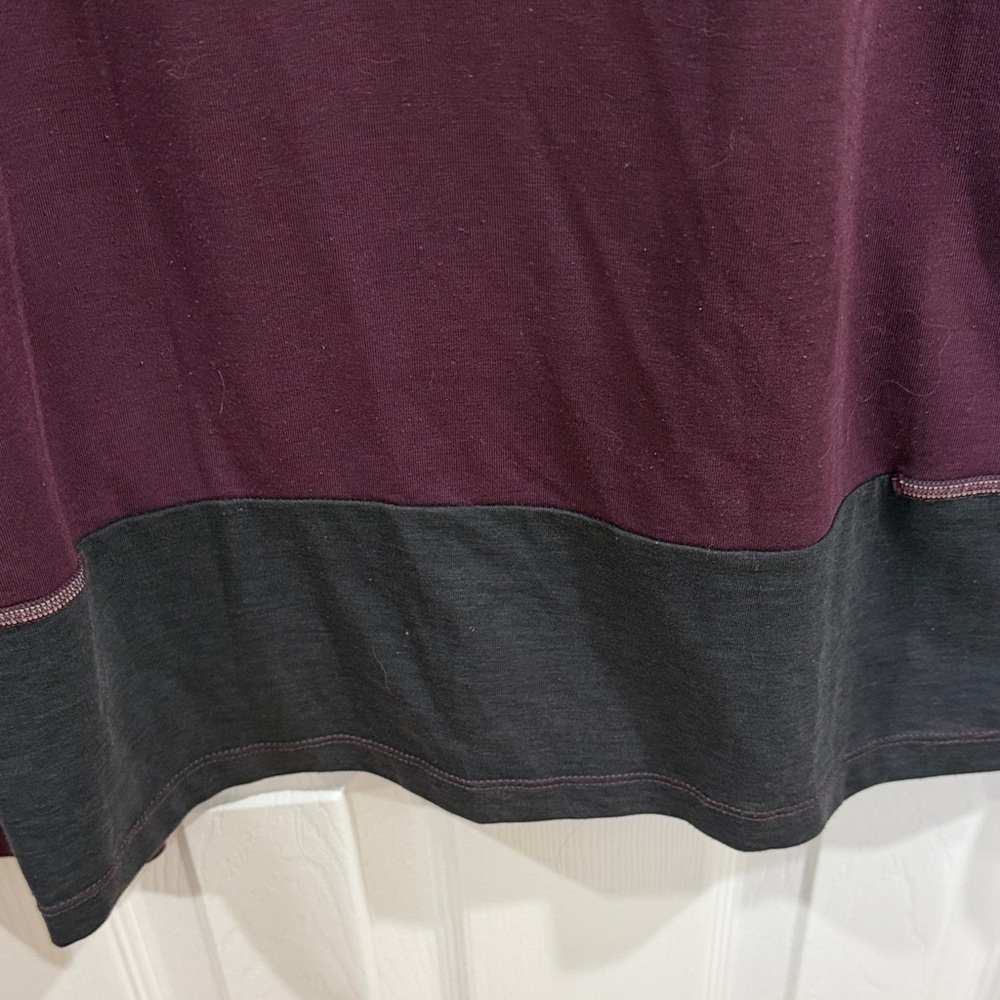 Brooks Maroon Long Sleeve Athletic Shirt Size M - Picture 9 of 11